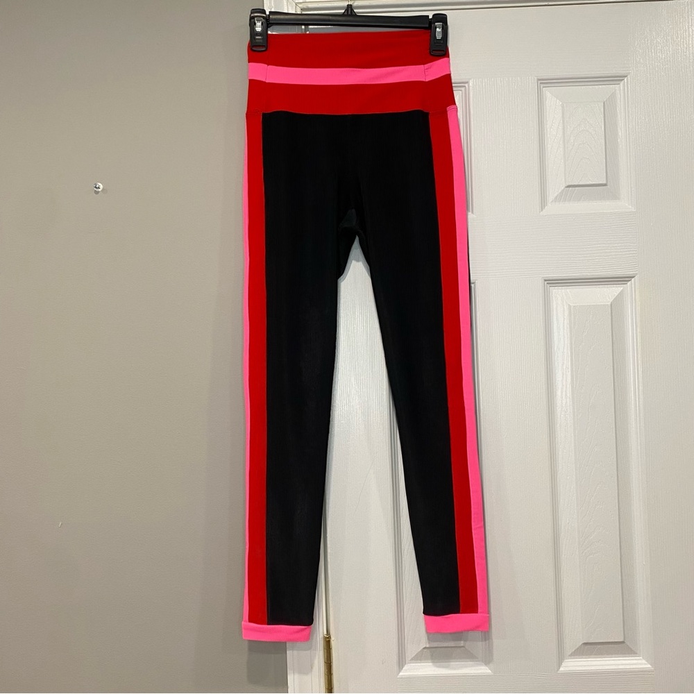 Beach Riot Melinda Leggings Lipstick Colorblock Black Small Ribbed High Waist